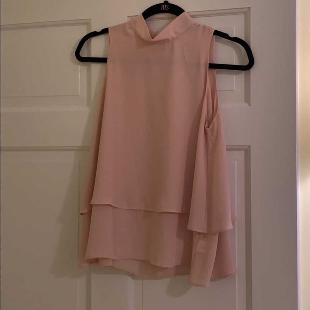 Light pink top
